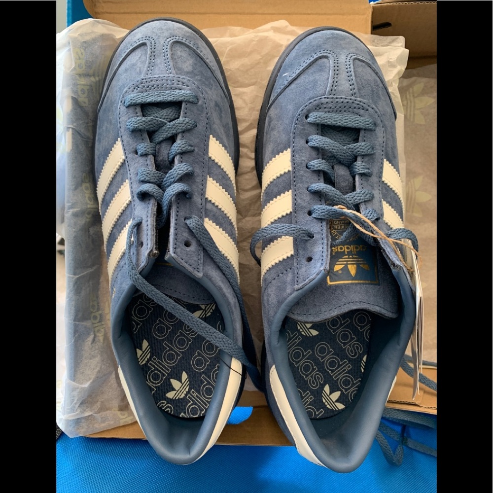 Adidas Hamburg steel blue and black new trainer